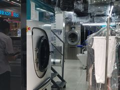 -福奈特洗衣·洗鞋·奢侈品护理(百联中环店)