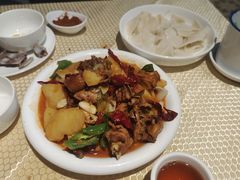 -巴扎美食·新疆菜·西域歌舞表演餐厅(新疆大厦店)