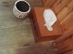 -愉肴麻辣香锅(中山路店)