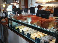面包甜点陈列柜-仙峰天然面包(迎宾路店)
