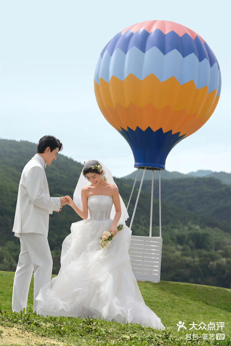 小众又浪漫的热气球婚纱照我们就是要与众不同