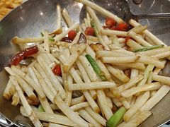 -辛香味烧鱼馆·非遗技艺·排骨红烧肉(光谷医药园店)