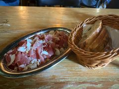 -羽深肉铺 Steak & Wine