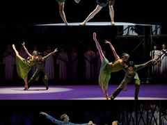 -交通银行前滩31演艺中心