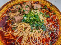 -胥佳烧鸡公牛肉面馆