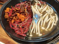-憨铁匠火锅(红山6979店)