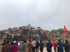 -雪山彩虹谷景区