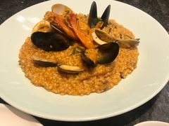 -港丽餐厅(高德置地店)