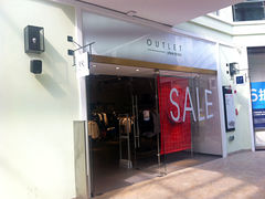 -URBAN REVIVO(北京斯普瑞斯奥特莱斯店)