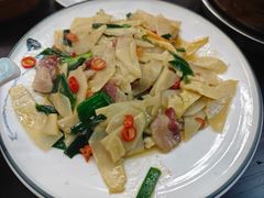 -民间瓦缸煨汤館(嵩山路店)