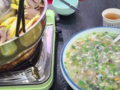 -撒拉人家.酸菜牦牛肉火锅