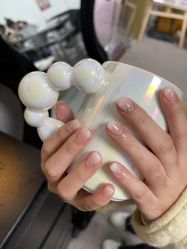 -芊屿芊浔美甲