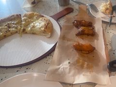 -必胜客(WOW中央公园店)