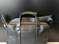 精品-贵州贵星奔驰4S店(观山湖店)