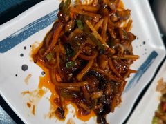 -南京金牛湖巨碗鱼头