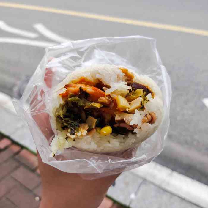 秋英饭团-"吃了好多次了完全数不清具体去了几次 想省.