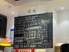 -柳州肥姨妈大骨螺蛳粉(曹路店)