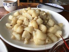 荸荠鸡头米-湖鲜楼