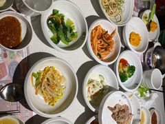 餐前小菜-本家韩国烤肉(青岛万象城店)