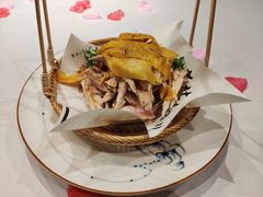 招牌手撕鸡-京味斋·北京烤鸭(北京南站洋桥店)