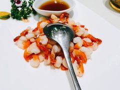 手剥河虾仁-蝶园·装修中(BFC外滩金融中心店)