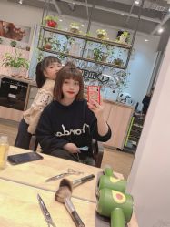 -曼都发型