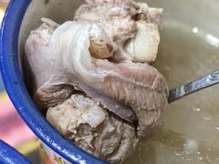 缸子肉-艾尼纯羊烤肉店