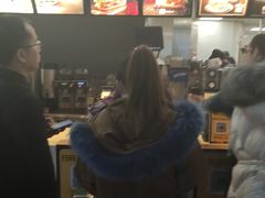 -麦当劳(高铁南站店)