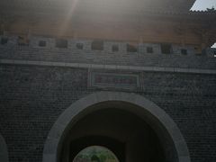 -雪山彩虹谷景区