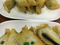 -小姜锅贴(凤凰街店)