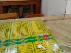 -陇上全荟兰州传统牛肉面(延吉路店)