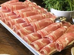 -楼外楼大刀肉传统火锅(西安大路店)