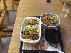 招牌牛肉饭-吉野家(南昌铜锣湾店)