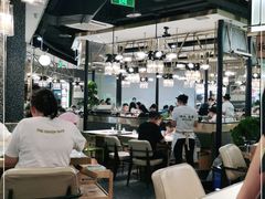 大堂-洪氏嗨捞·猪肚鸡火锅(阳光天地店)