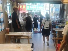 -郑记•不夜城烧烤•龙虾•虾蟹(黄鹤楼店)