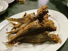 干煎小黄鱼-沪依小酒馆心意菜