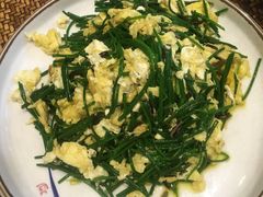 野米笨鸡蛋炒沙葱-小天厨民间菜馆(深圳街店)