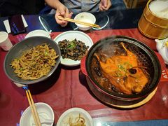 庐云雾茶香鸭-望庐说·本地菜馆