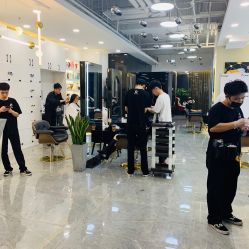 -AYO SALON