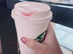 -星巴克(湖州凤凰时代广场店)