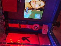 -UK派对KTV(日月广场店)