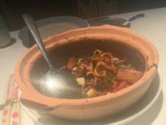 -八府香鸭·啫啫煲(华山路店)