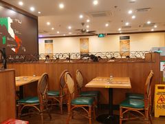 大堂-萨莉亚意式餐厅(新洲家乐福店)