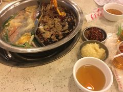-朱氏胖子烂火锅(洪崖洞店)