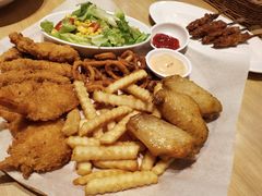 -必胜客(漕宝路店)