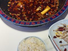 -何师傅美蛙鱼头(汉街店)