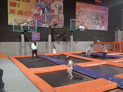 -VFSC极限蹦床主题公园(乐园道彩悦城阳光店)