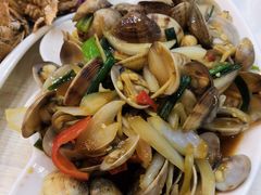 -覃记海鲜美食餐厅