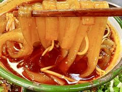 -咏勝锑锅麻辣烫(净居寺路总店)