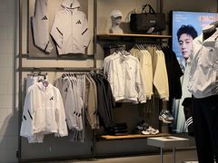 -adidas(正佳广场店)